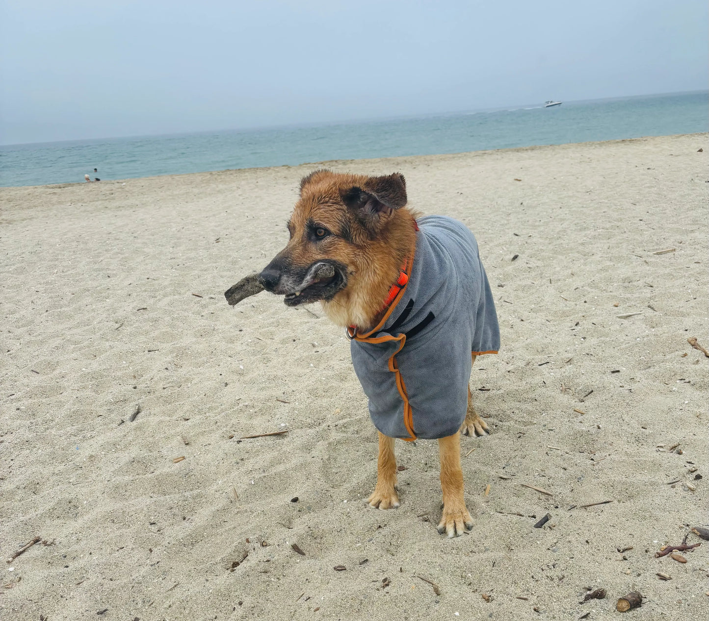 Le Peignoir Kyky - microfibre ,séchage rapide ,coupe ajustée