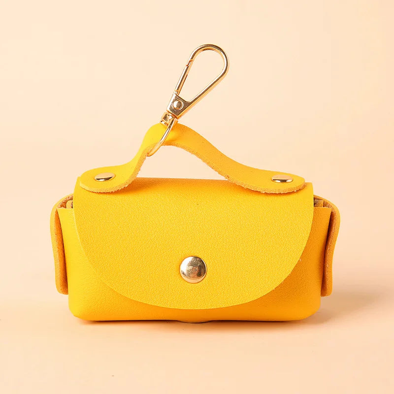 Distributeur portable de sacs à déjections canines avec clip en cuir